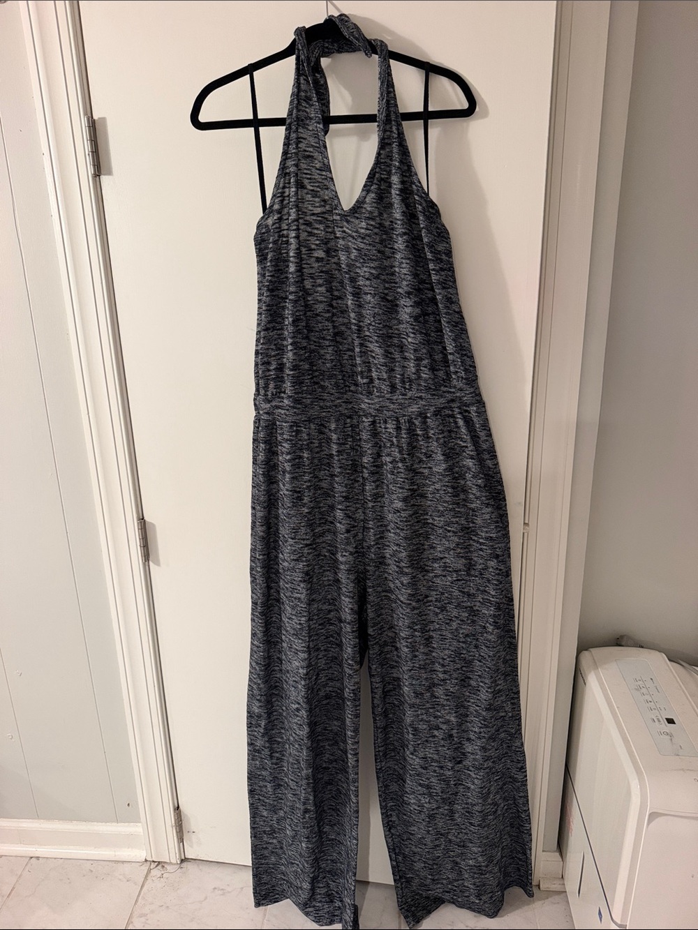 GAP Heathered Black Halter Jumpsuit *XL TALL